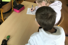 35872428-9F5F-489A-AF49-224F12366EF1